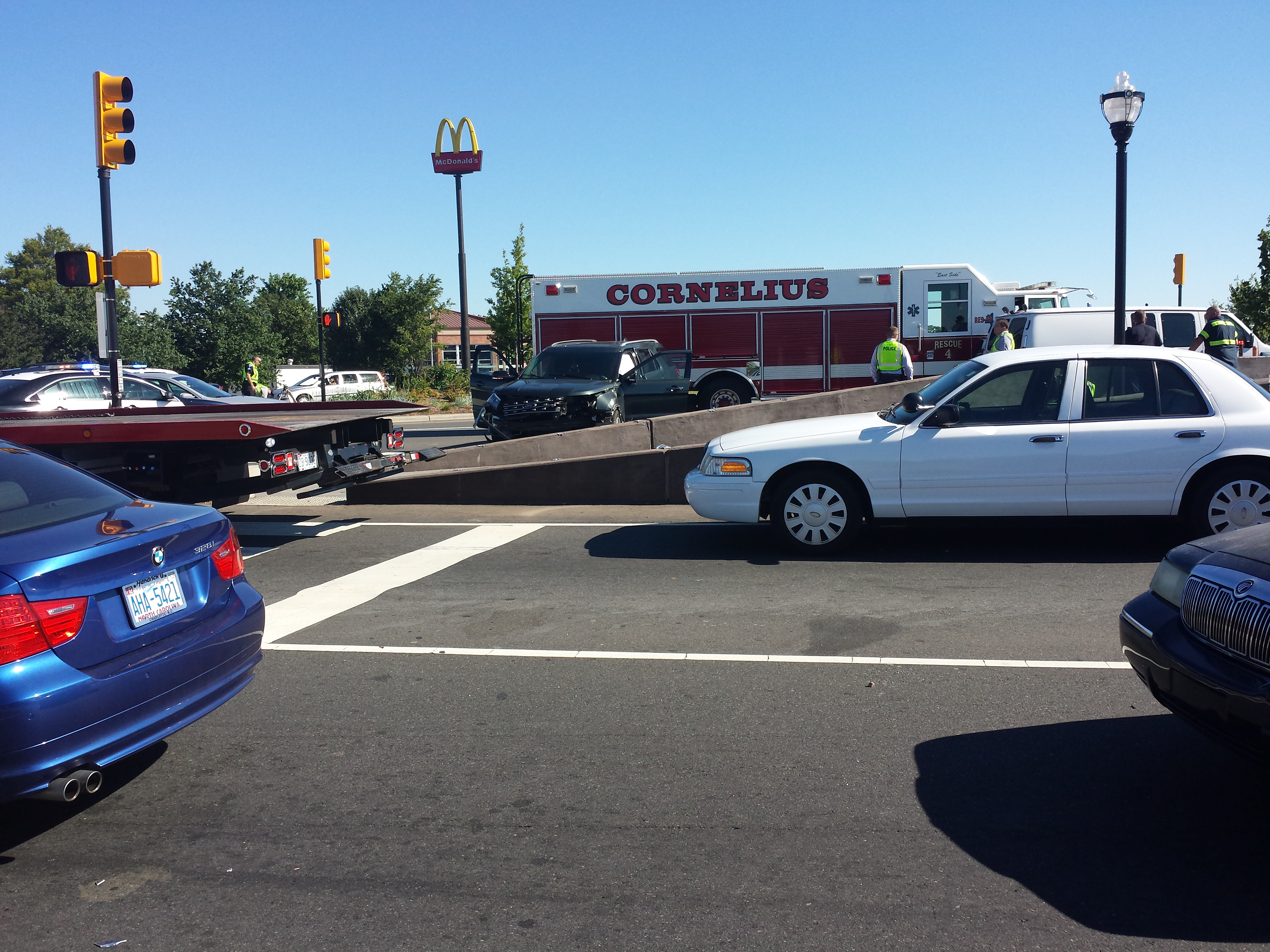 Mooresville Wreck - wl4uyru