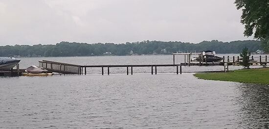 Dock Underwater_750