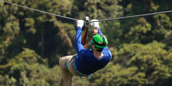 zipline-4135588_1920