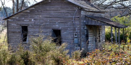 Sharecropper/tenant house / Photo by Jason Benavides