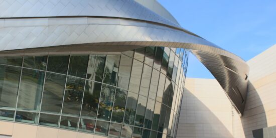 NASCAR Hall of Fame / Pixabay
