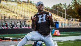 Hough blows out Hopewell to finish undefeated regular season 0E6A5758