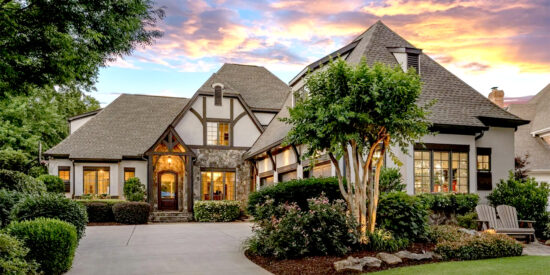 $2,550,000 | 18718 Peninsula Cove Lane