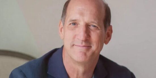 Steve Leslie