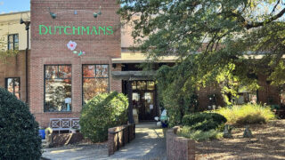 Dutchmans Casual Living / Photo by Jason Benavides