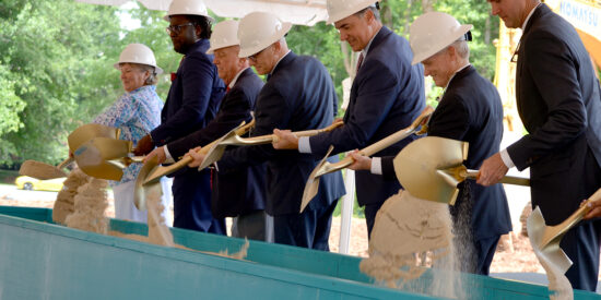 AtriumGroundBreaking_0019