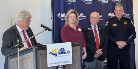 LKNChamberlunch_5146
